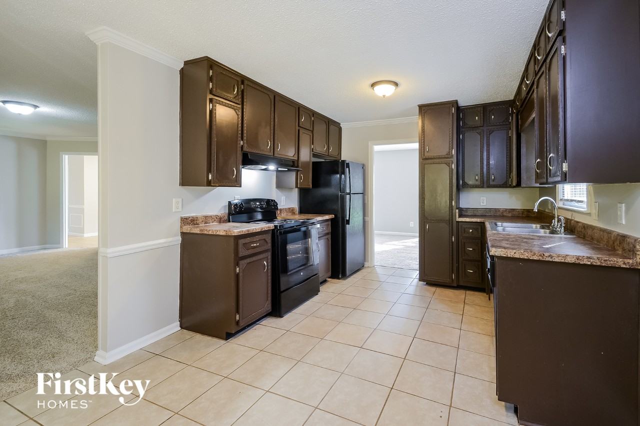 1259 Huffman Rd - Photo 7 of 15