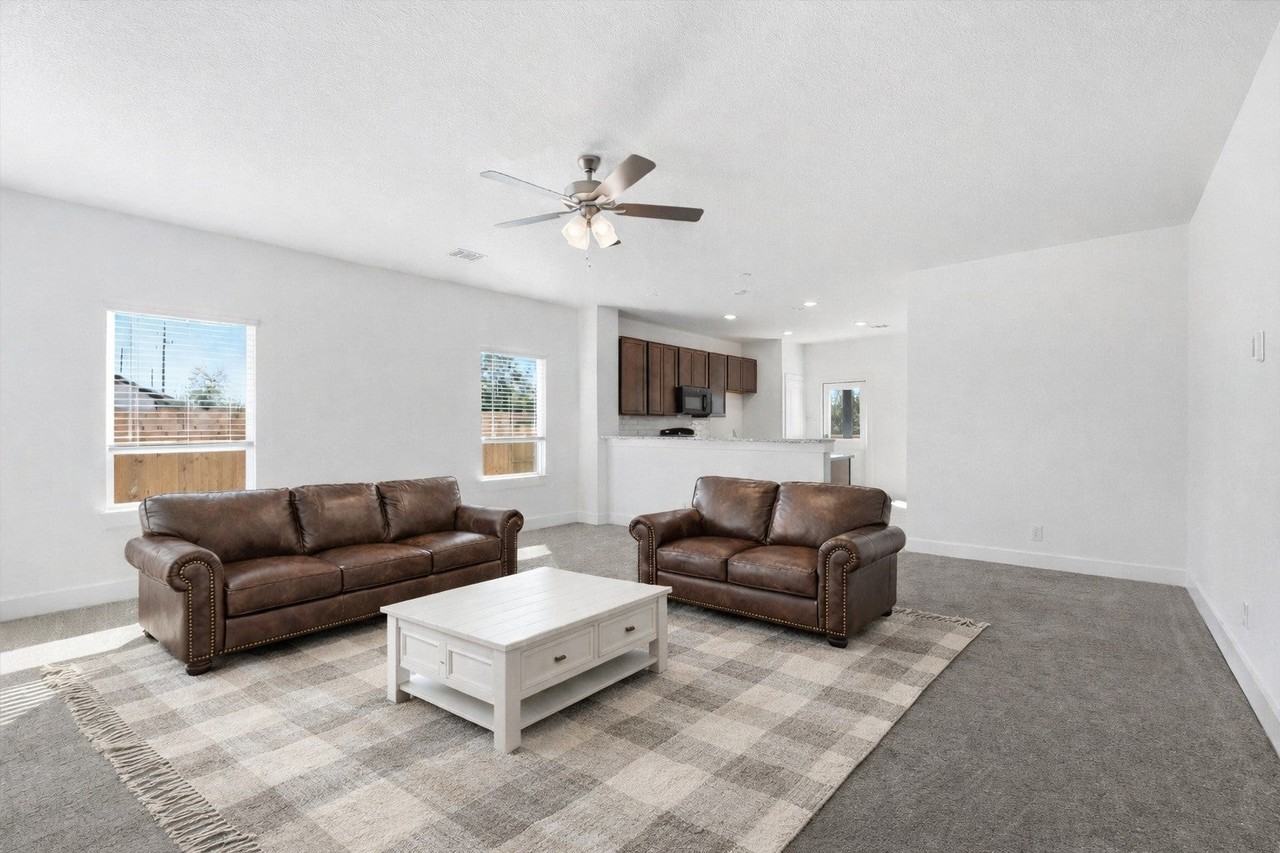 4506 Blue Mountain Laurel St - Photo 7 of 30