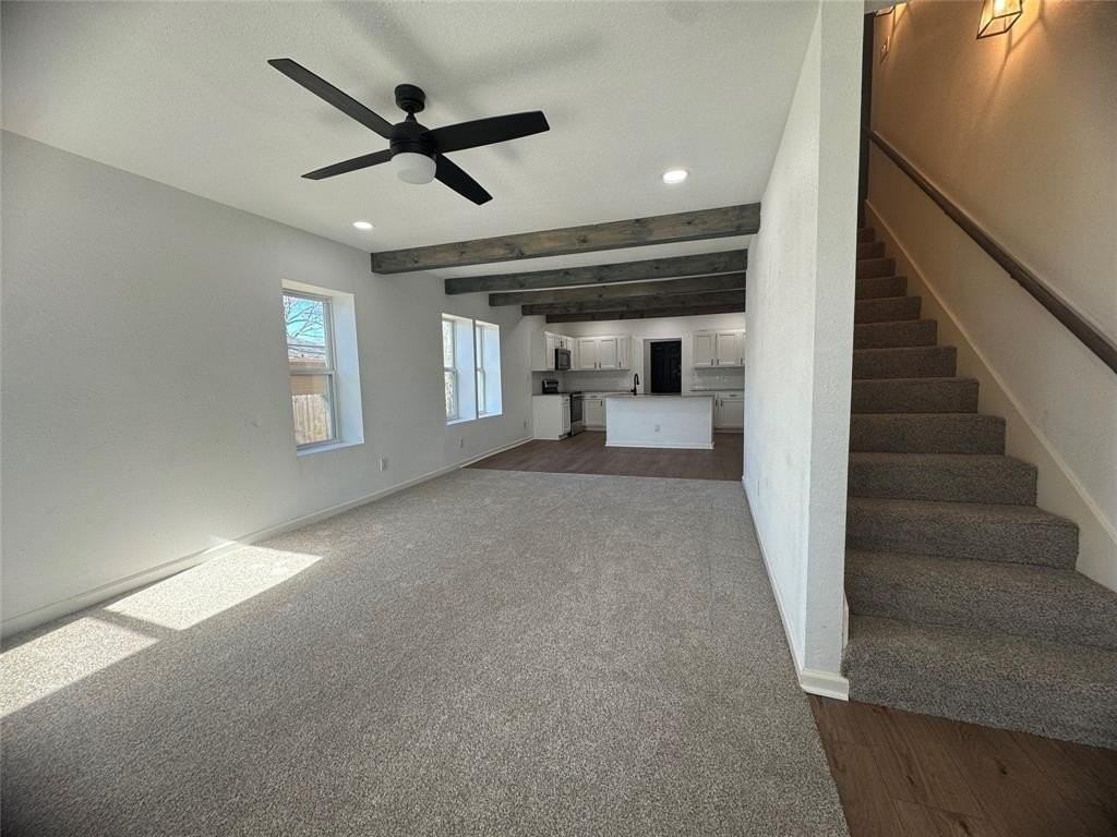 607 E Monterey St - Photo 3 of 33