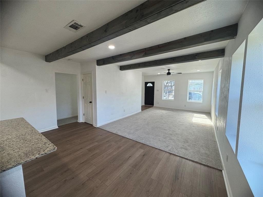 607 E Monterey St - Photo 4 of 33