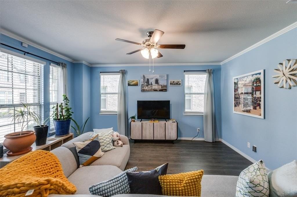 2124 Steer Creek Pl - Photo 4 of 25