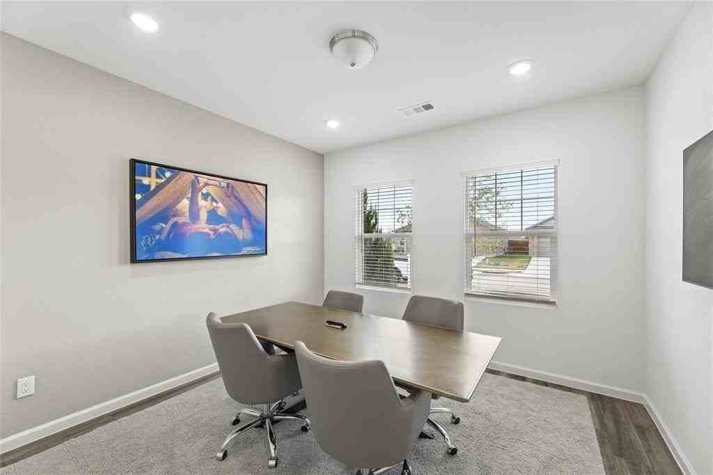 1540 Shadow Hawk Dr - Photo 5 of 27