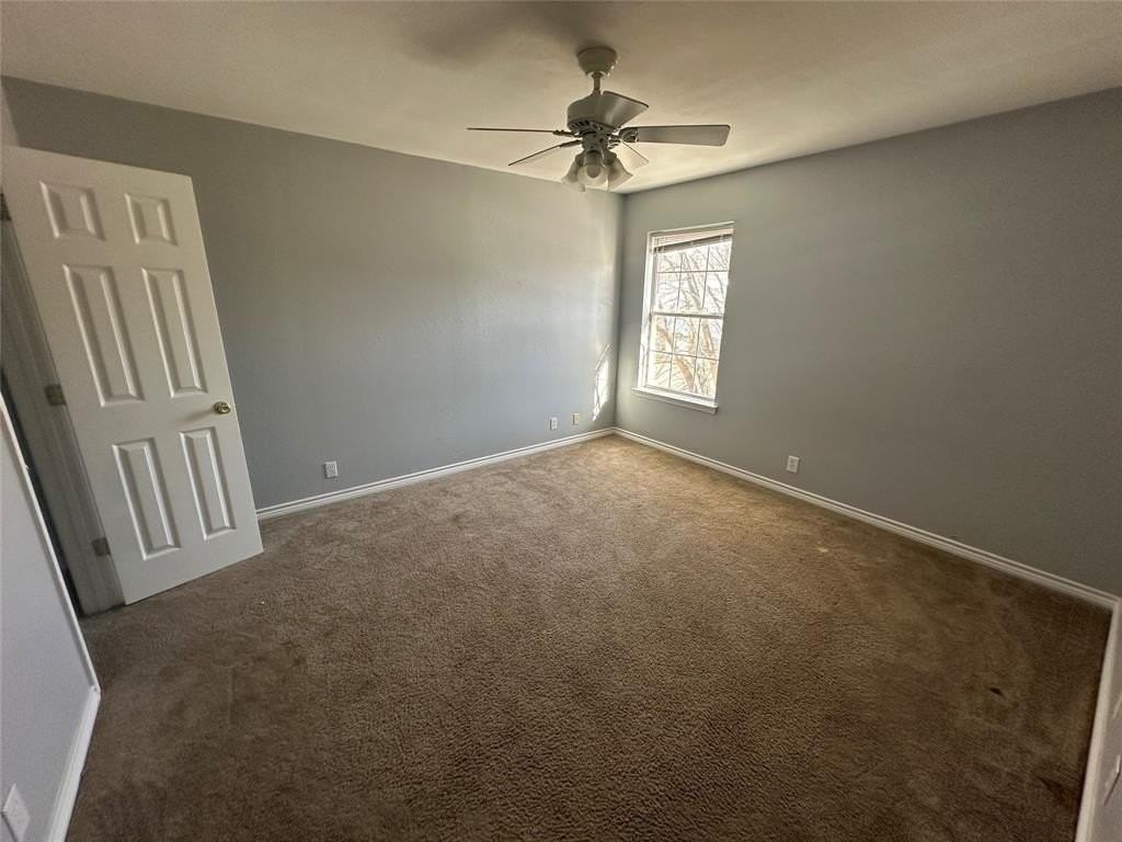 112 S Holly Ave - Photo 5 of 7