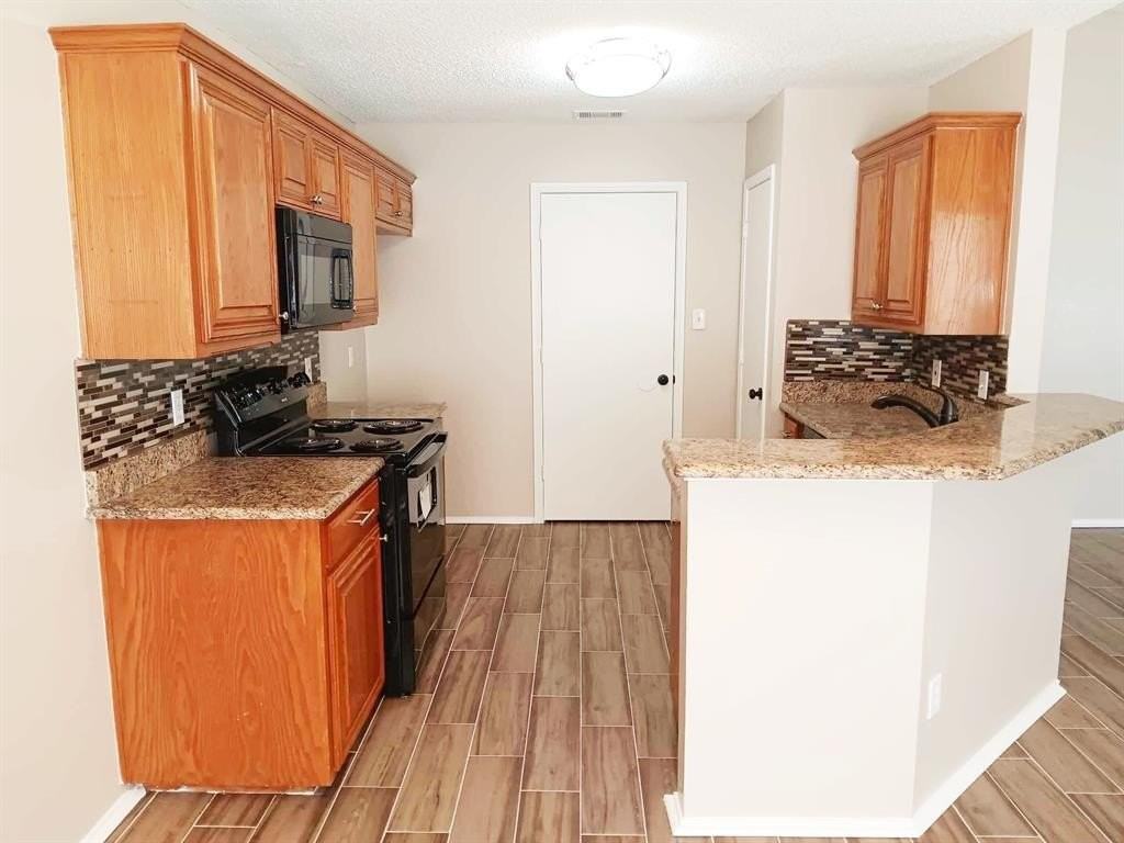 532 Brandy Ct - Photo 5 of 25