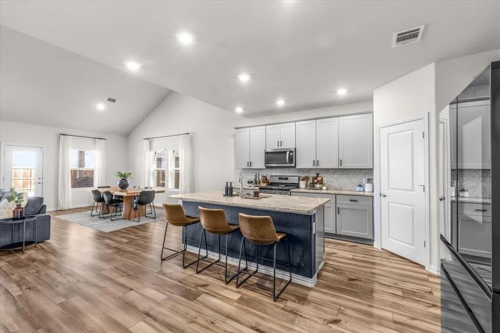 10600 Brookshire Rd - Photo 6 of 34