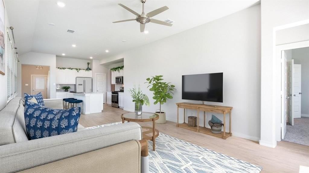 4712 Hunter Hurst Dr - Photo 5 of 30