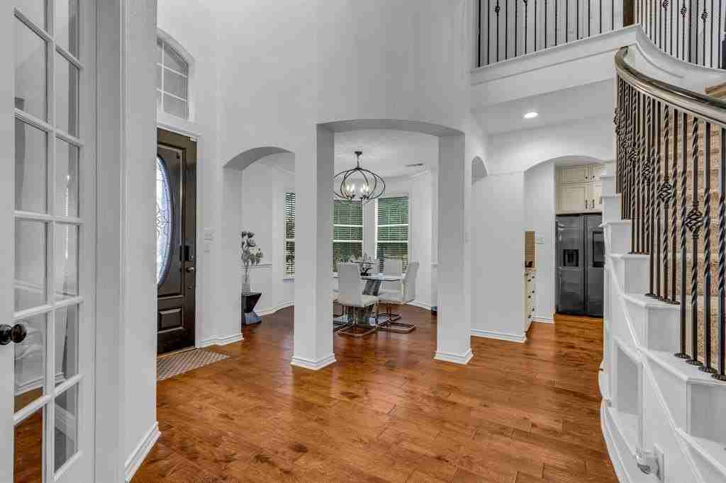 13389 Spirit Falls Dr - Photo 3 of 40