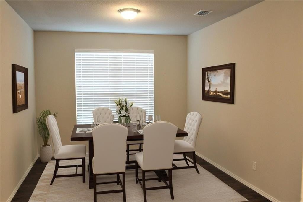 5529 Las Lomas Ln - Photo 3 of 23