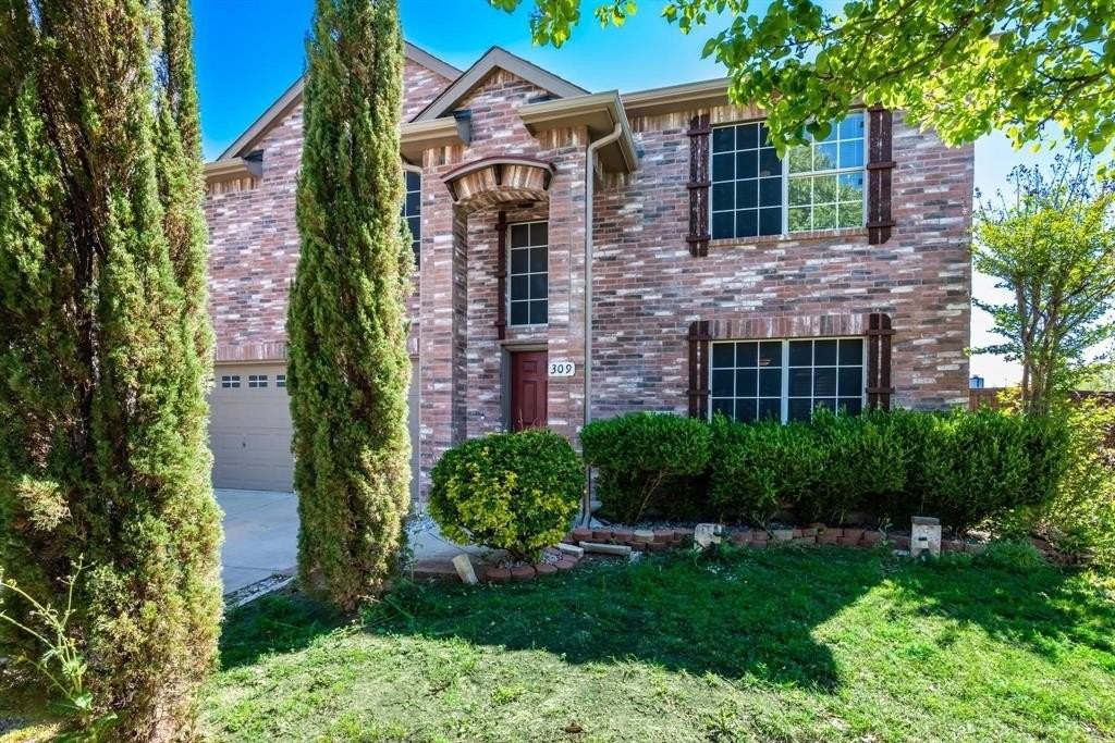 309 Longshore Dr - Photo 2 of 29