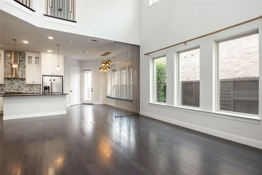 3575 Sevilla Dr - Photo 5 of 38