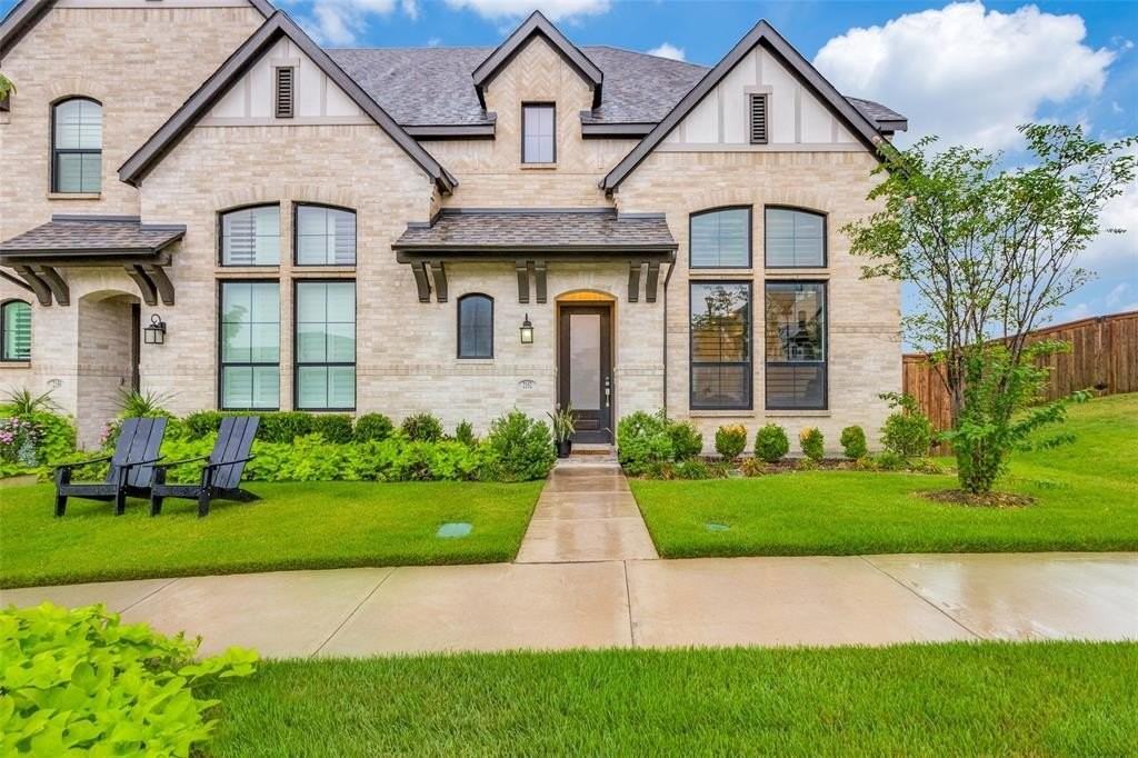 2152 Tolleson Dr - Photo 2 of 25