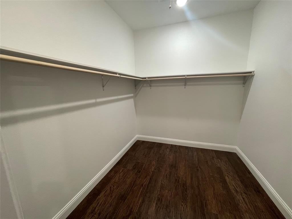 1262 E Myrtle St - Photo 7 of 12