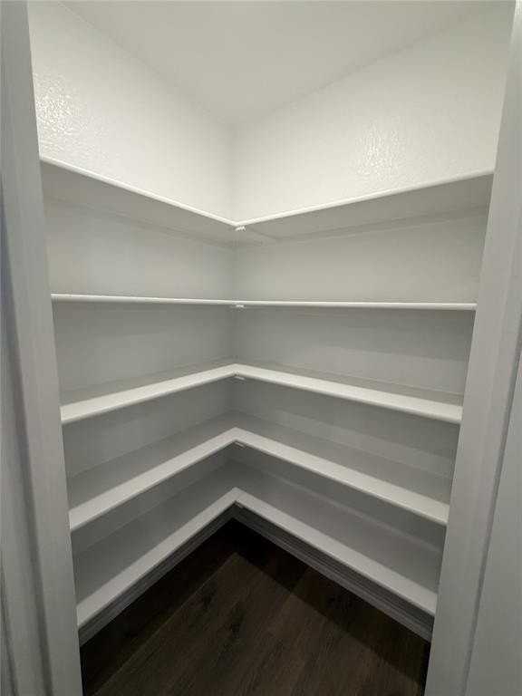 729 Lantana Ln - Photo 5 of 19