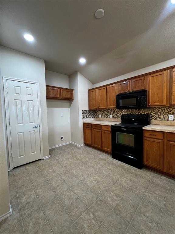 729 Bamboo Dr - Photo 7 of 21