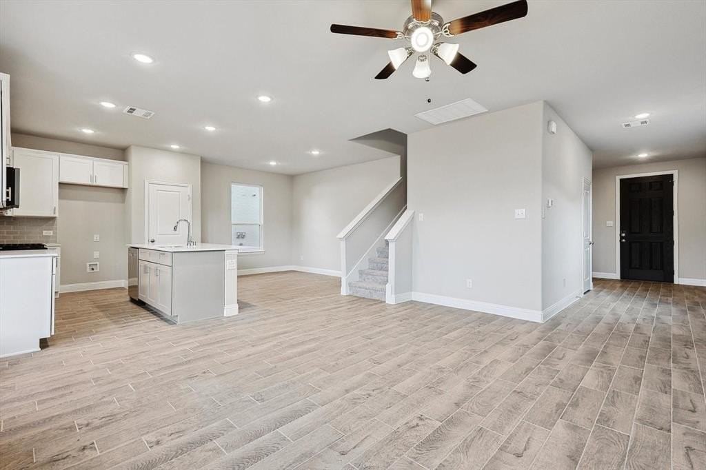 725 Rain Barrel Pl - Photo 6 of 24