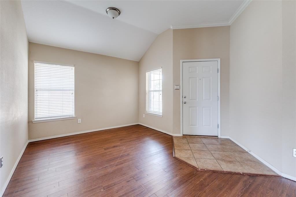 613 Fireberry Dr - Photo 3 of 21