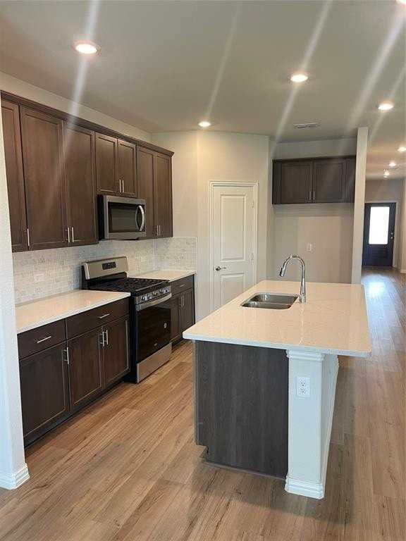 6001 Pathfinder Trl - Photo 3 of 26