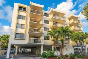 featured image of 6937 Bay Dr #402