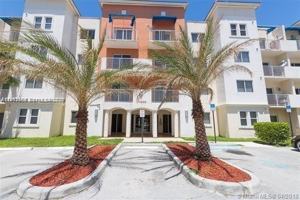 featured image of 11040 Sw 196th St #110