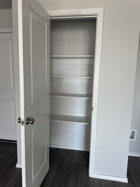 216 Arbor Ct - Photo 6 of 24