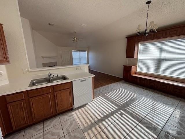 1008 Rock Springs Dr - Photo 5 of 33