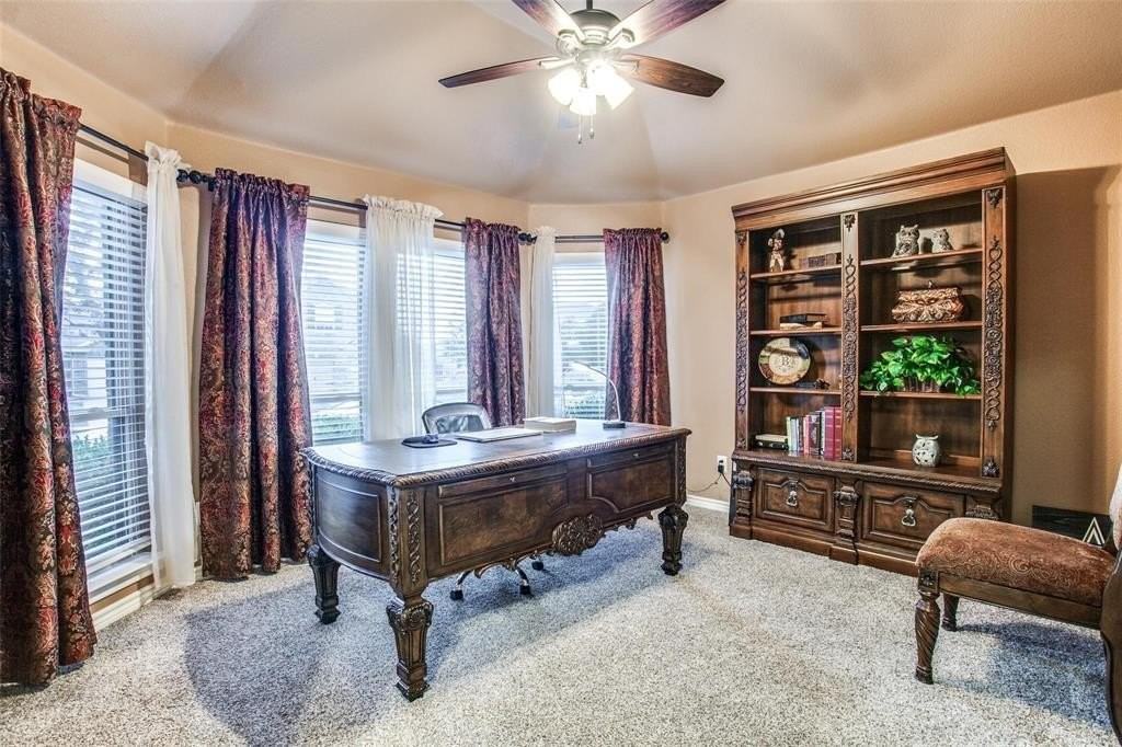 2318 Sparrow - Photo 5 of 25