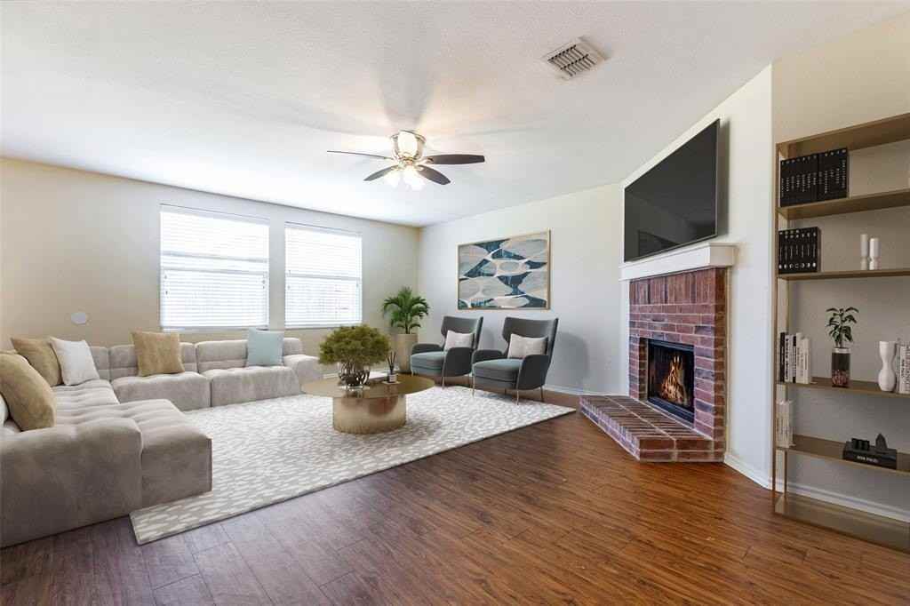 6104 St James Pl - Photo 2 of 24