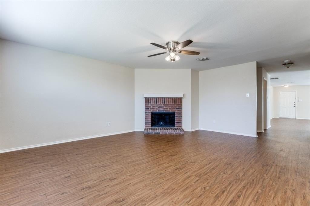 6104 St James Pl - Photo 6 of 24