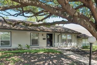 13737 Flagstone Ln - Photo 1 of 1