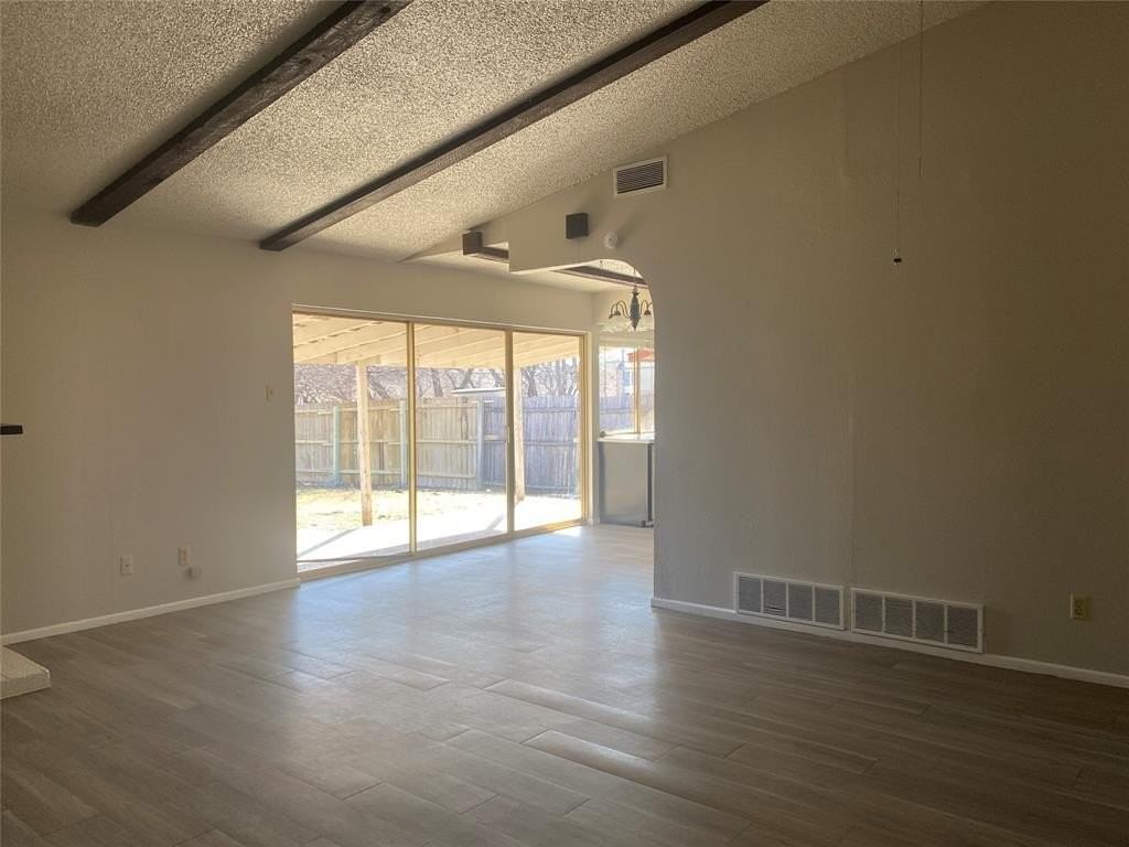 1133 Tahoe Dr - Photo 4 of 19