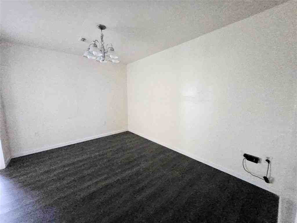 3908 William St - Photo 7 of 21