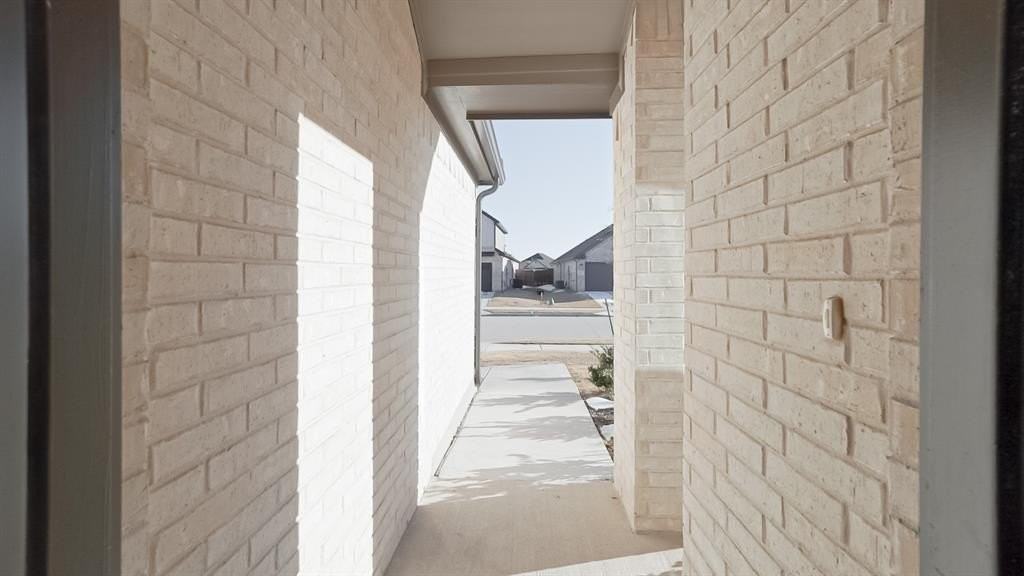 465 Chase Creek Dr - Photo 4 of 22