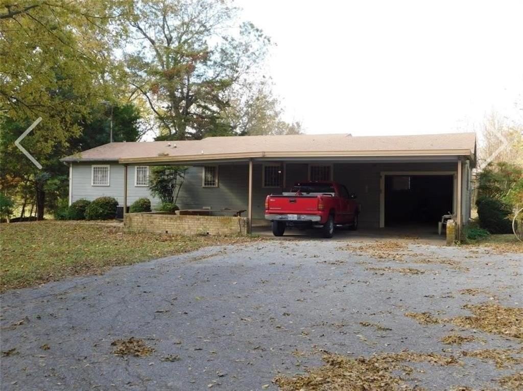 2383 State Highway 78 S - Photo 2 of 13