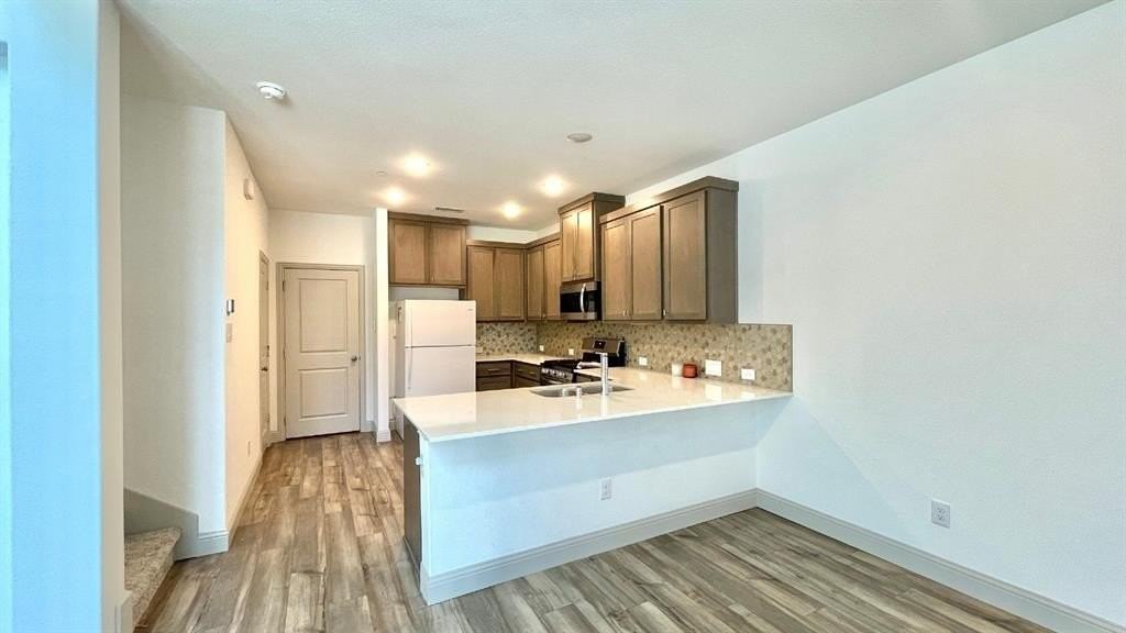 4304 Oliver Dr - Photo 4 of 11