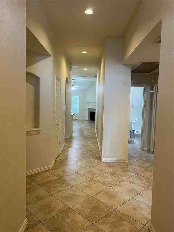 7216 Kentish Dr - Photo 6 of 26