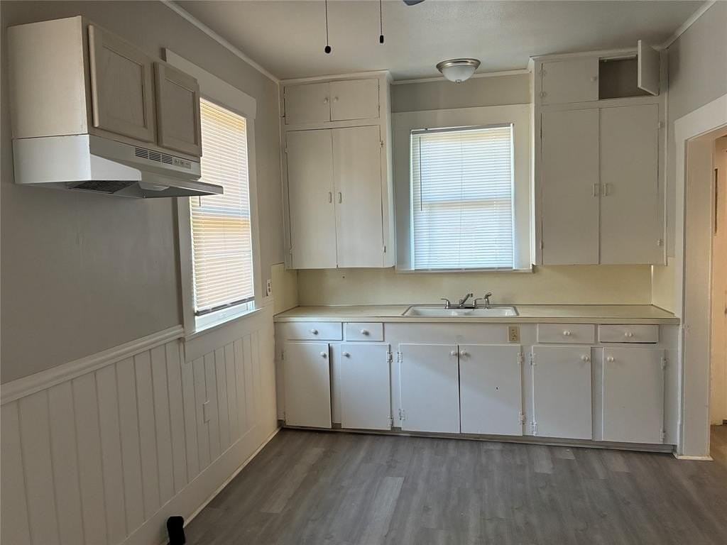 306 Prospect St - Photo 5 of 7