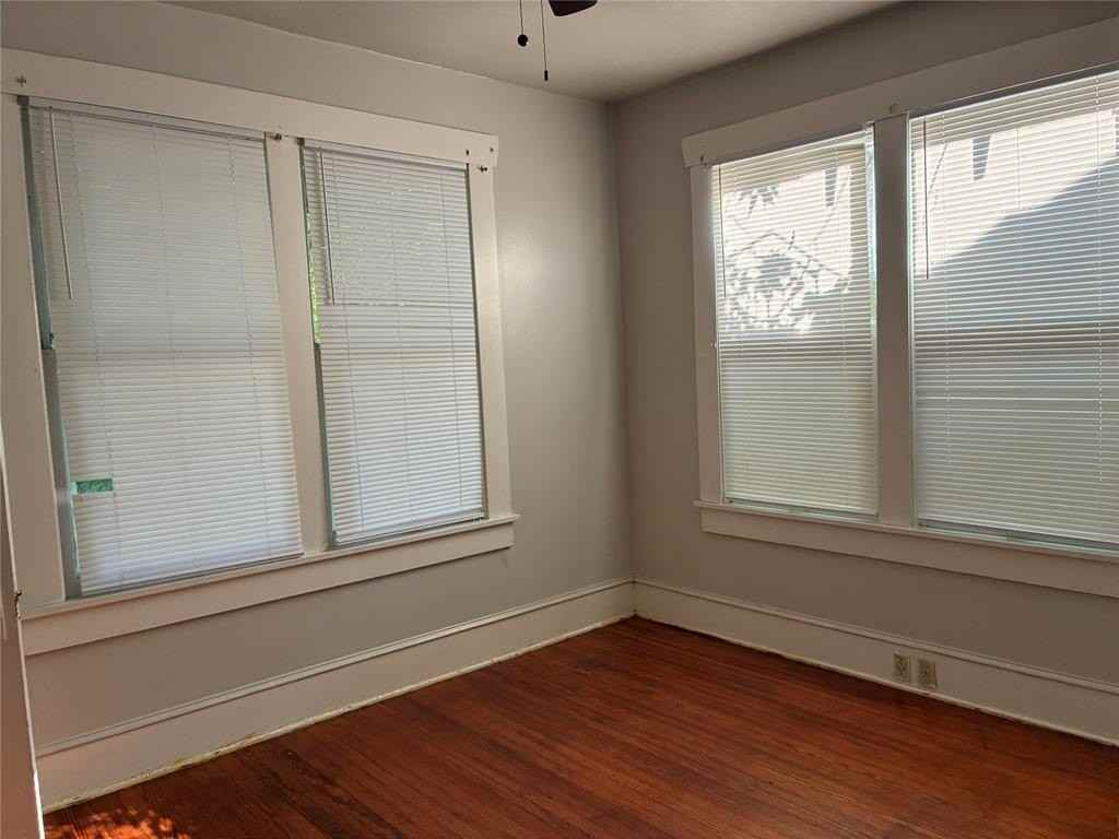 306 Prospect St - Photo 7 of 7