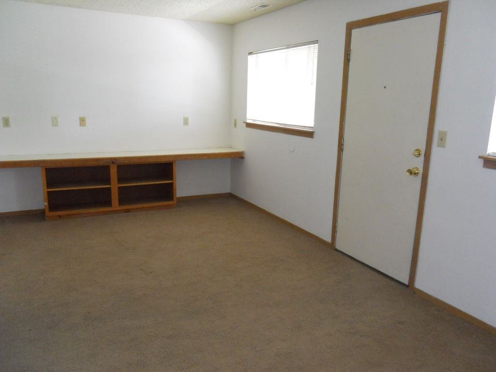 1310 Kentucky St #8 - Photo 2 of 5