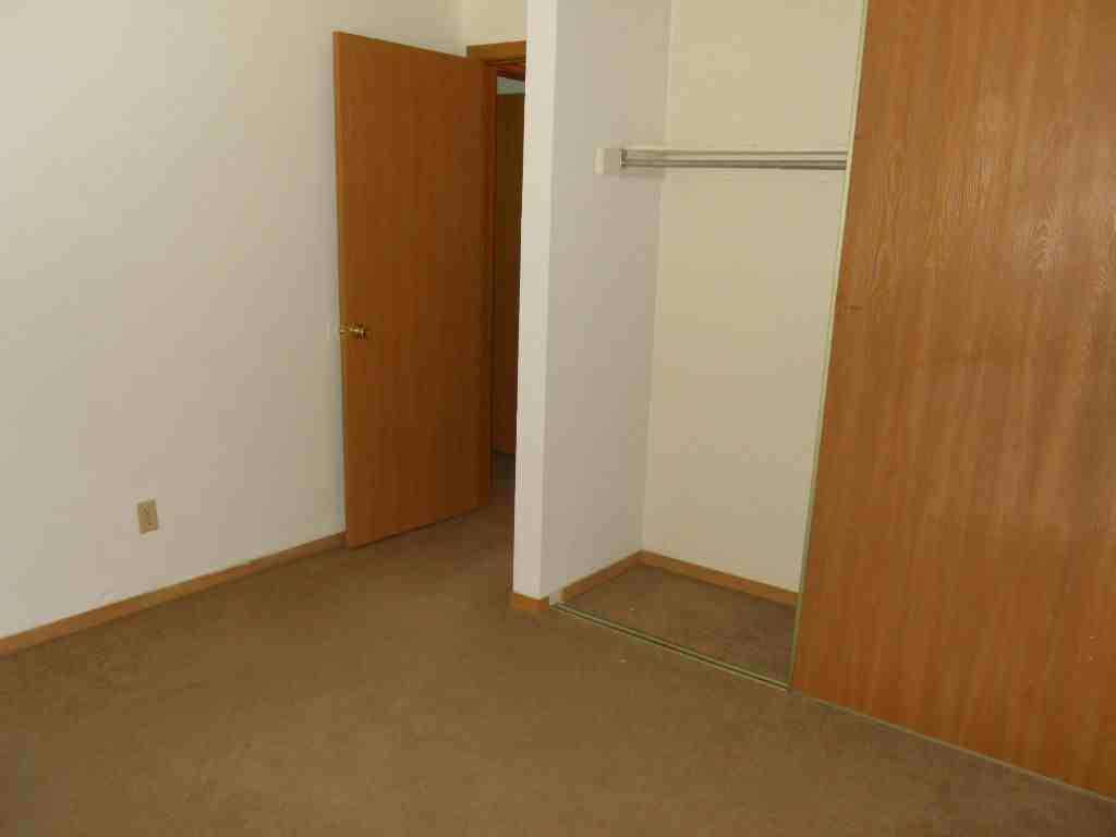 1310 Kentucky St #8 - Photo 4 of 5