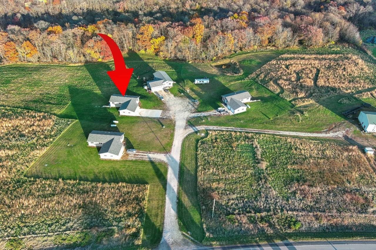 534 Hanover HIll Ln - Photo 2 of 13