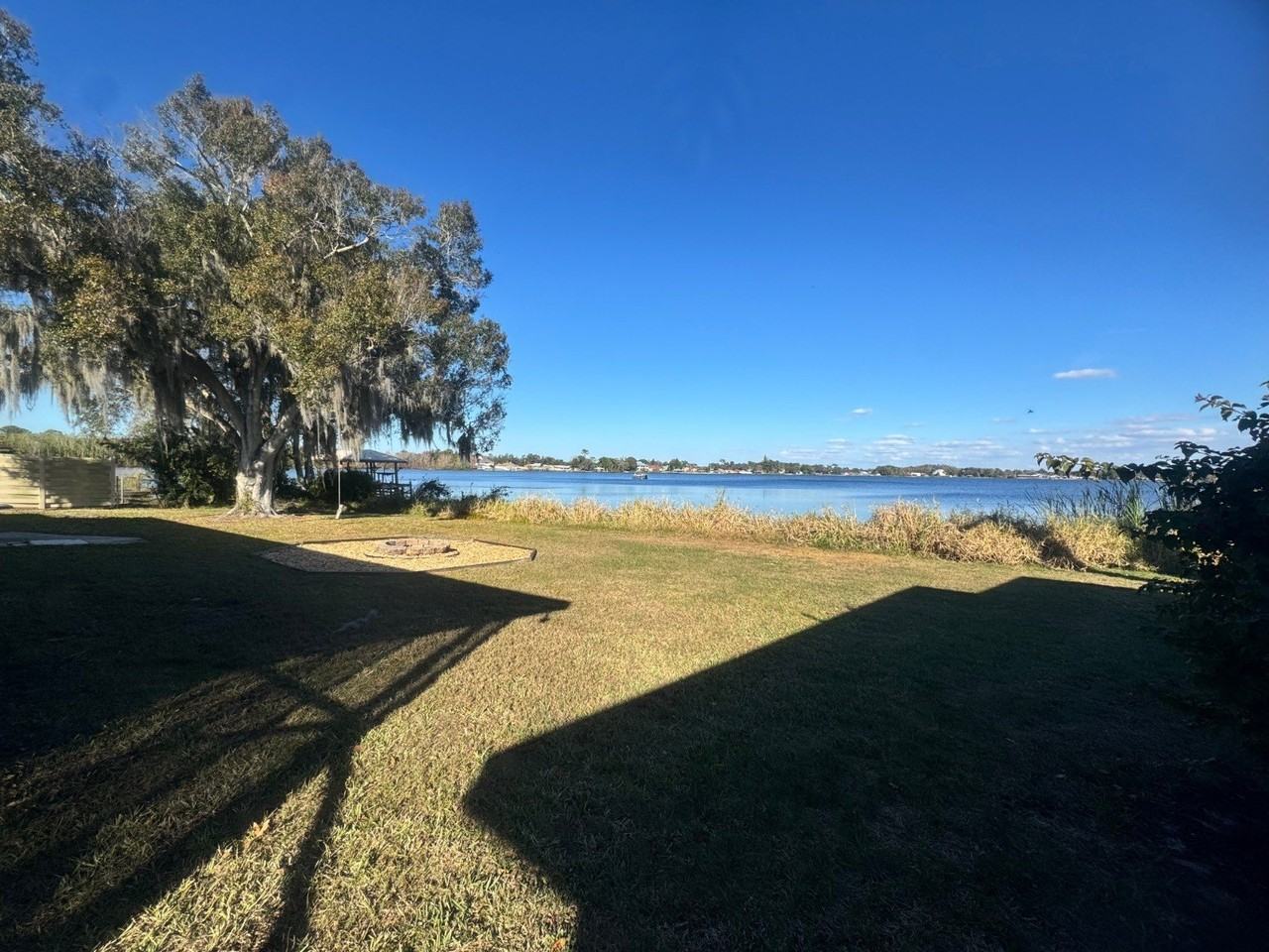 734 Memorial Dr - Photo 4 of 50