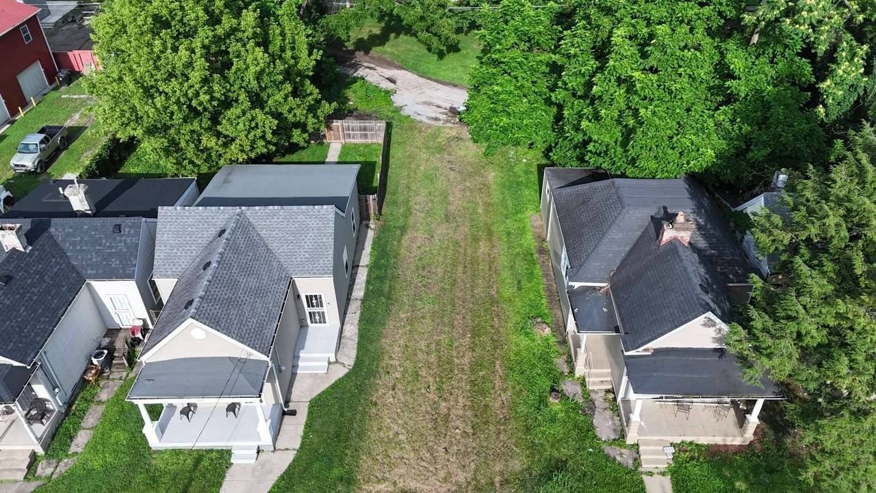 1343 S 26th St - Photo 6 of 10