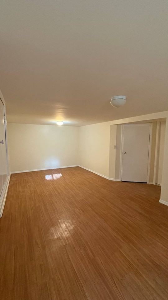 57 Carnation Ave - Photo 7 of 8