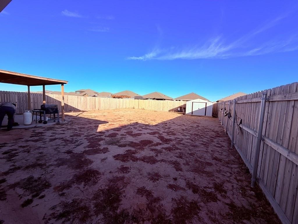 7713 Orange Blossom Rd - Photo 4 of 18