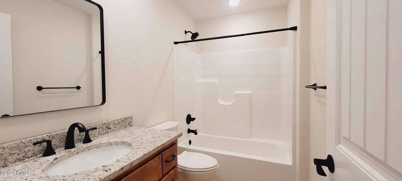 3014 W 23rd St - Photo 4 of 22