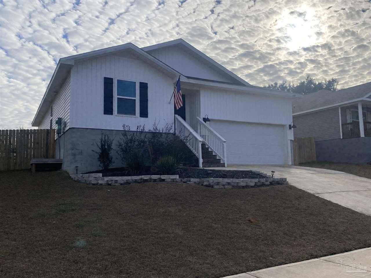 6089 Secretariat Way - Photo 2 of 32