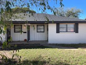 701 Kent St - Photo 1 of 1