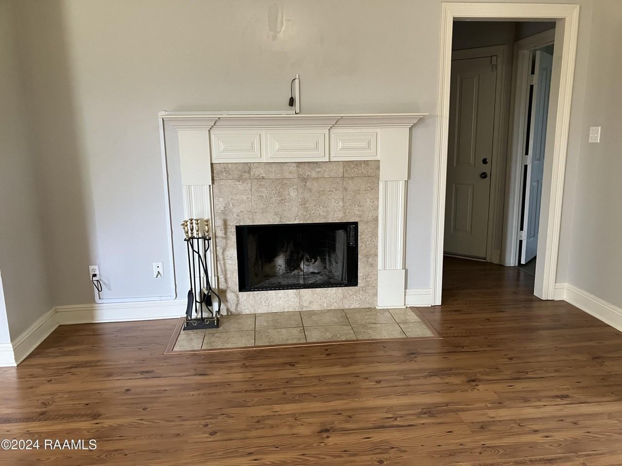 100 Bizkit Dr - Photo 6 of 14