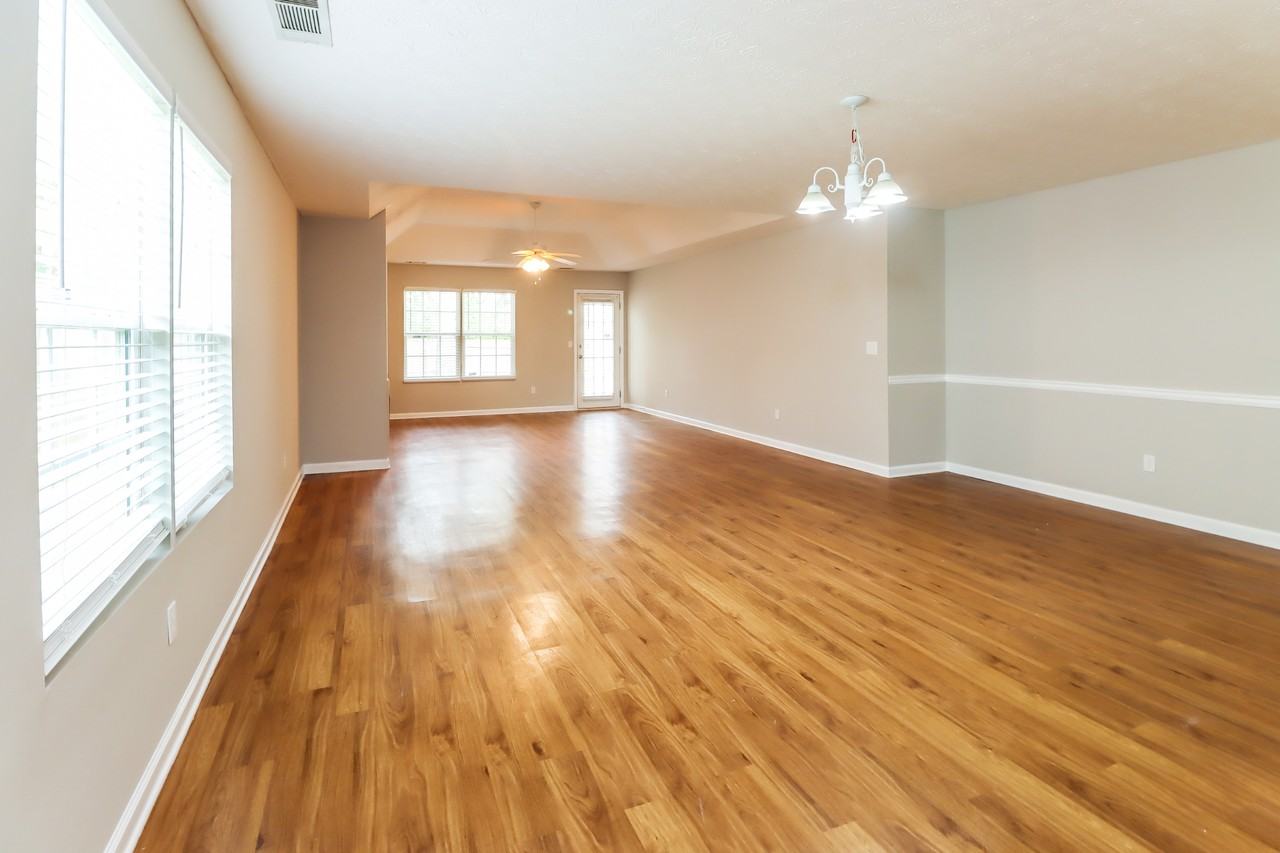 10944 Big Sky Dr - Photo 5 of 16