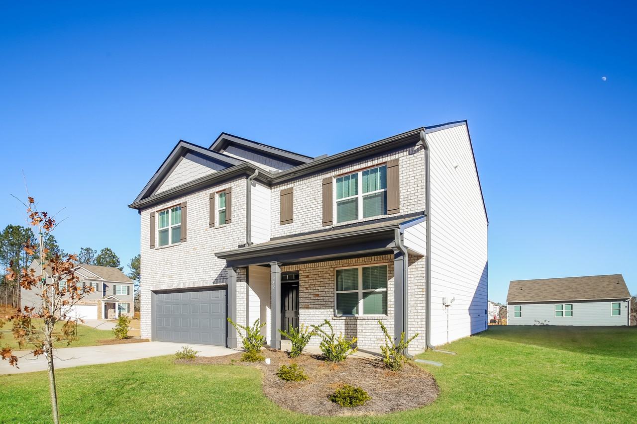 352 Springer Pkwy - Photo 4 of 16